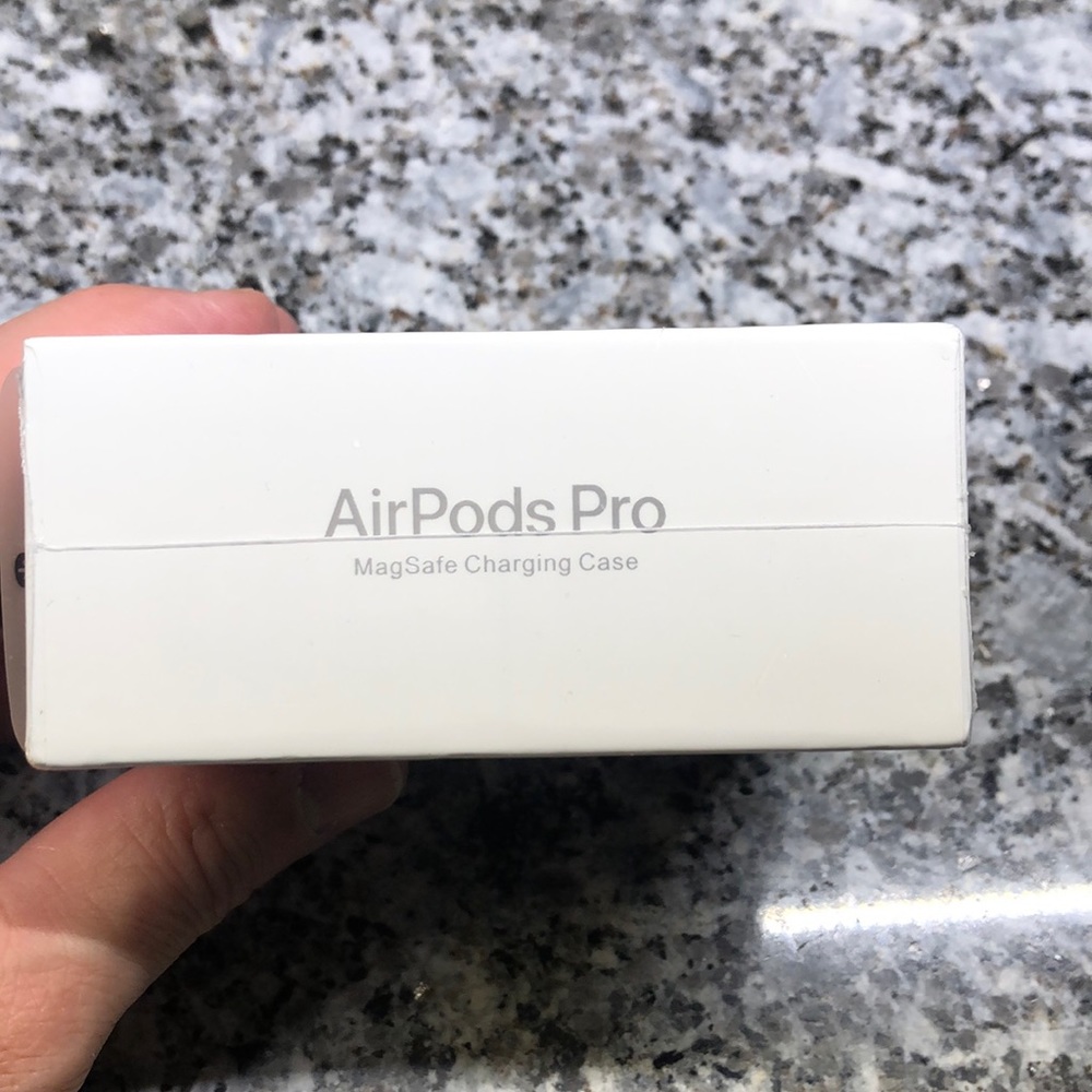 AirPod pro